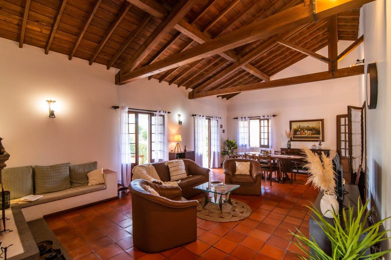 Casa Do Pinheiro With Shared Swimming Pool Villa São Vicente Ferreira Kültér fotó