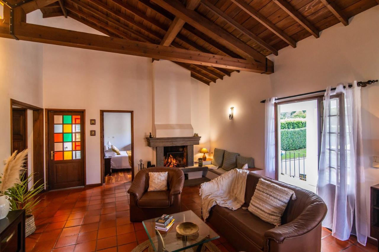 Casa Do Pinheiro With Shared Swimming Pool Villa São Vicente Ferreira Kültér fotó